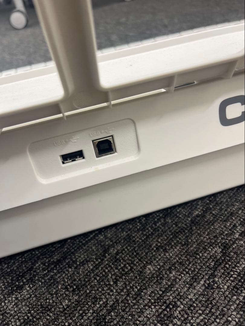 CASIO カシオ LK-516 光ナビゲーション 電子キーボード