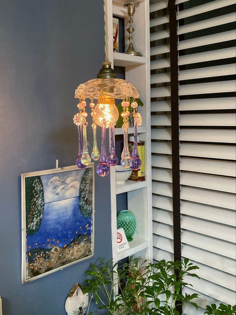 シャンデリア　1920年　フランス（紫と虹）アンティーク　オパールセント