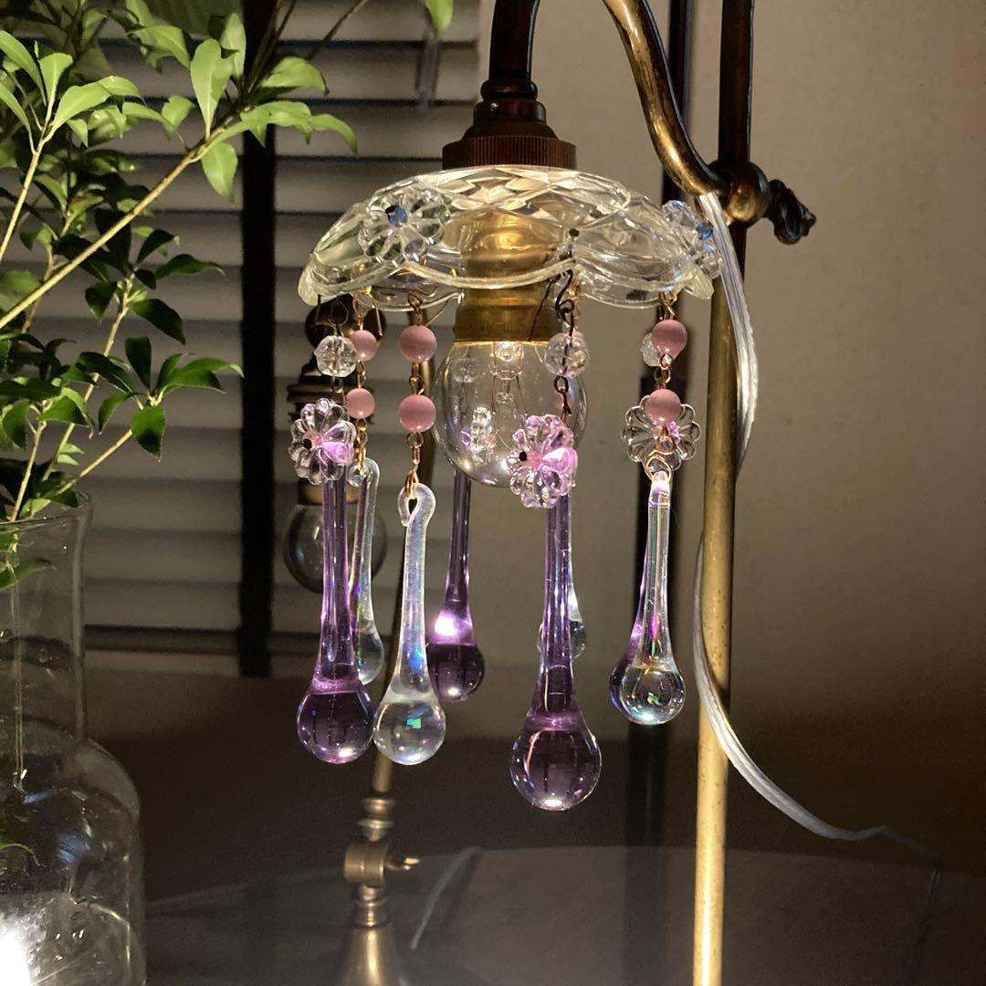 シャンデリア　1920年　フランス（紫と虹）アンティーク　オパールセント