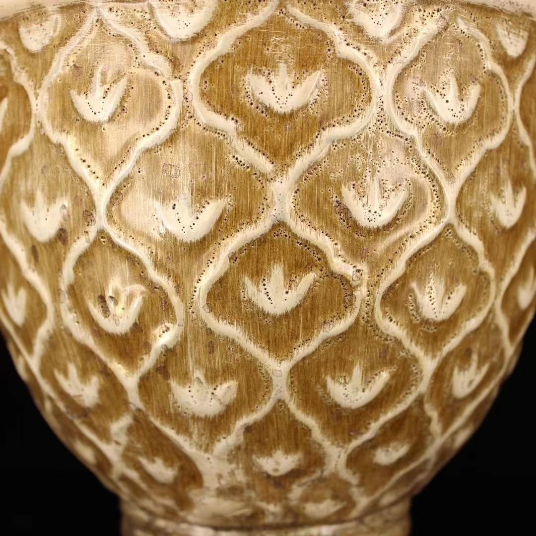 中国古美術・珍品旧蔵陶磁器の花瓶・文房具・茶道具・置物・観賞瓶・時代物・風水開運