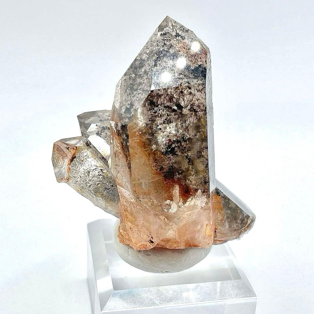 ブラジル産　ガーデンクォーツ (水晶) 鉱物標本