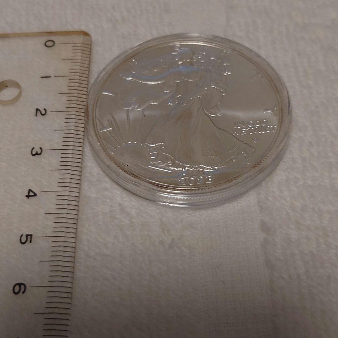 2023年 アメリカ「イーグルウォーキング　リバティ」１オンス銀貨