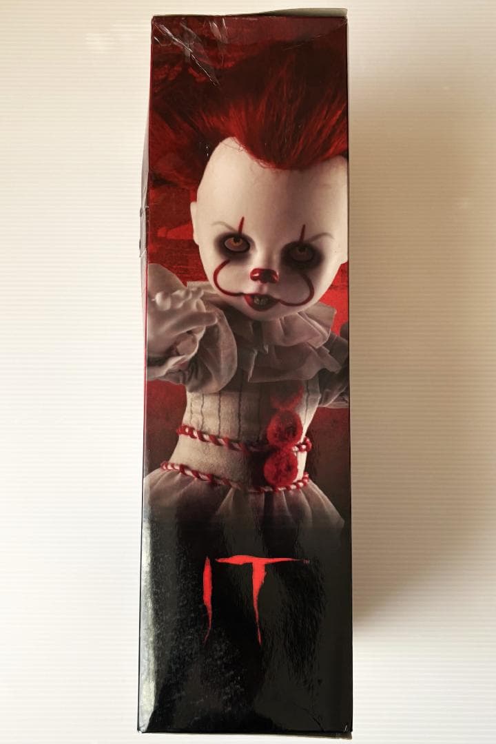 【びに様】ペニーワイズ フィギュア IT Living Dead Dolls