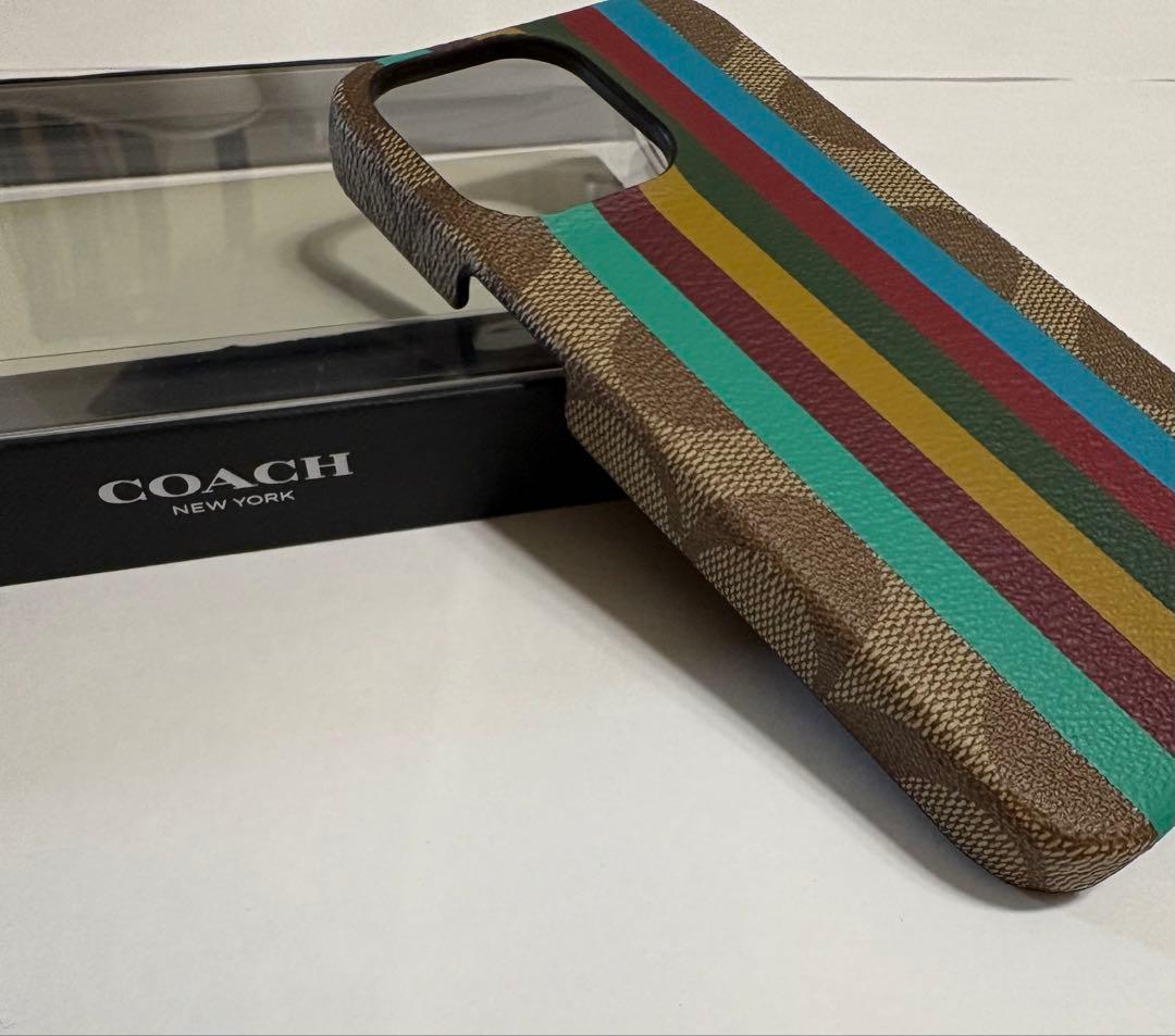 ☆限定品☆ COACH iPhone13pro ケースKHAKI MULTI