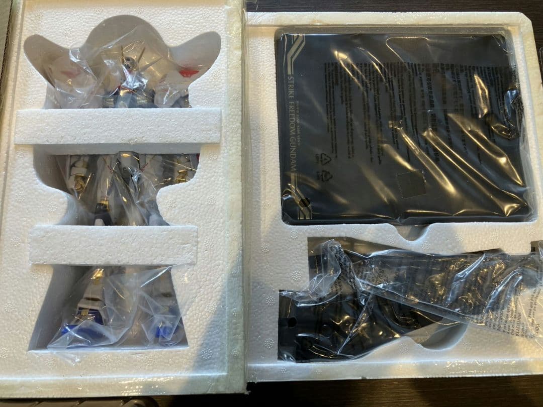 L BUILD　ストライクフリーダムガンダム　SOUL BLUE Ver