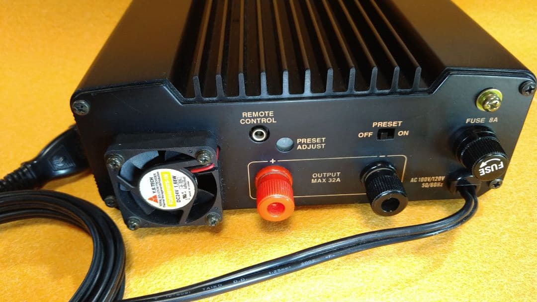 6/1(日)迄限定価格ALINCO★DM-330MV直流安定化電源スイッチング式