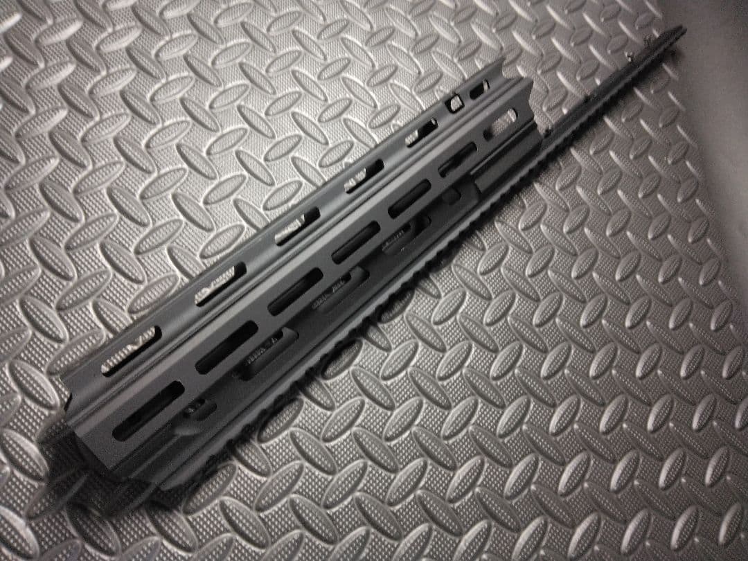 東京マルイ89式小銃用　M-LOKハンドガード（ジャンク扱い）