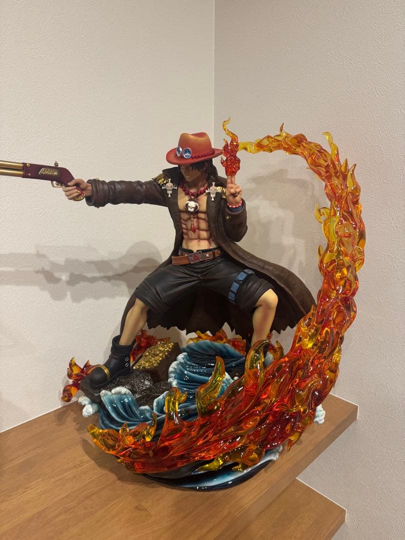 公式 ログコレクション大型スタチューワンピースポートガス・D・エース