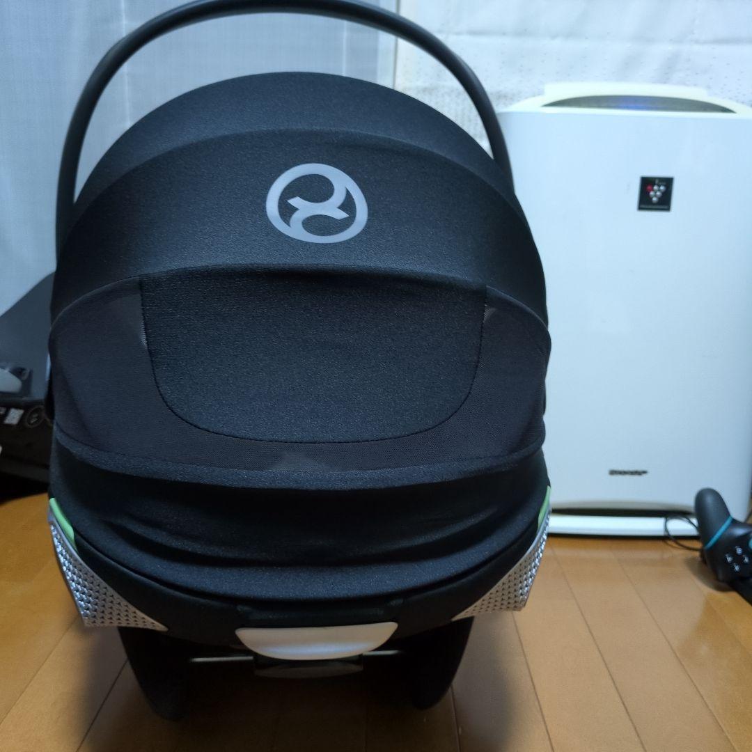 【極美品】サイベックス　cybexクラウドTi-size+ベースT　セット