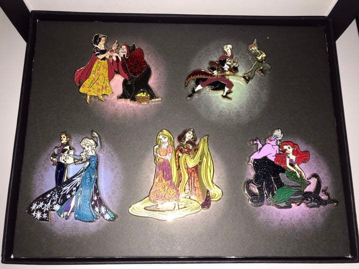 【超希少品】限定 ディズニー フェアリーテール デザイナーコレクション ピン