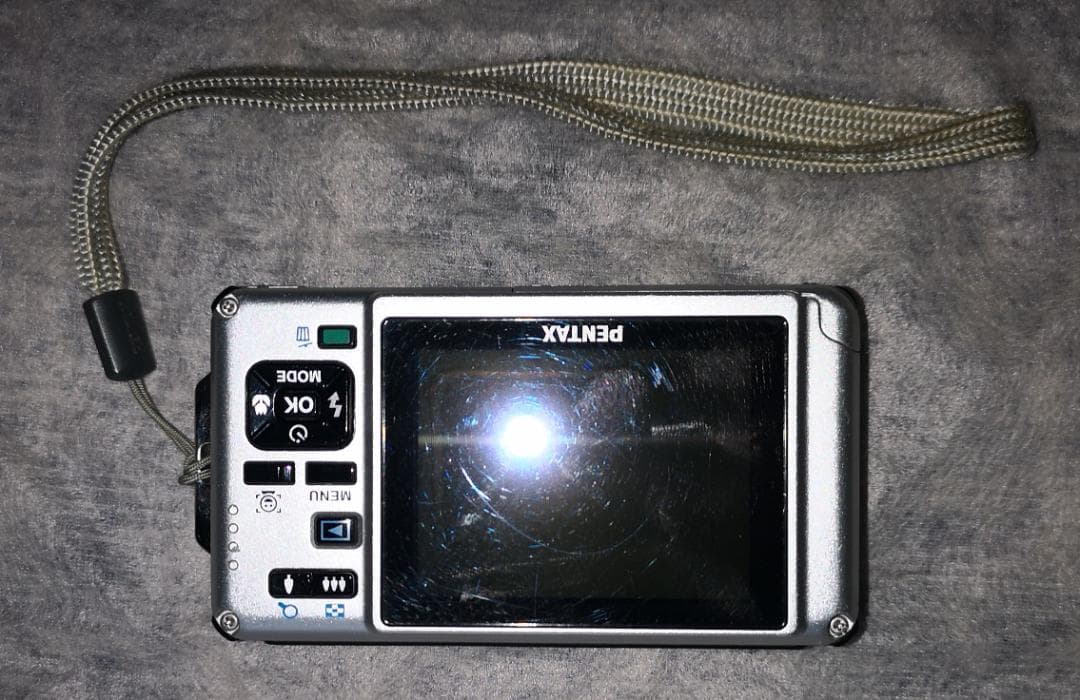 防水カメラPENTAX optio W80レッド