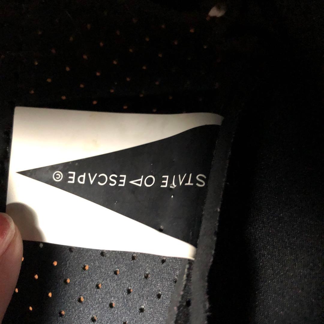 STATE OF ESCAPE ショルダーバック