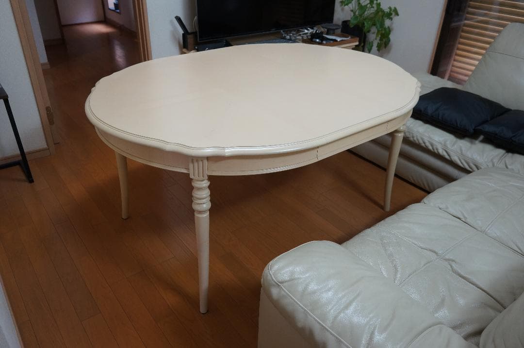 大塚家具 リンホーリン・ダイニングテーブル