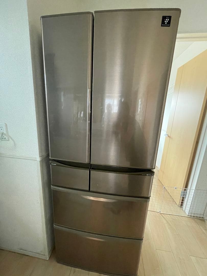 かなちん　冷蔵庫　SHARP