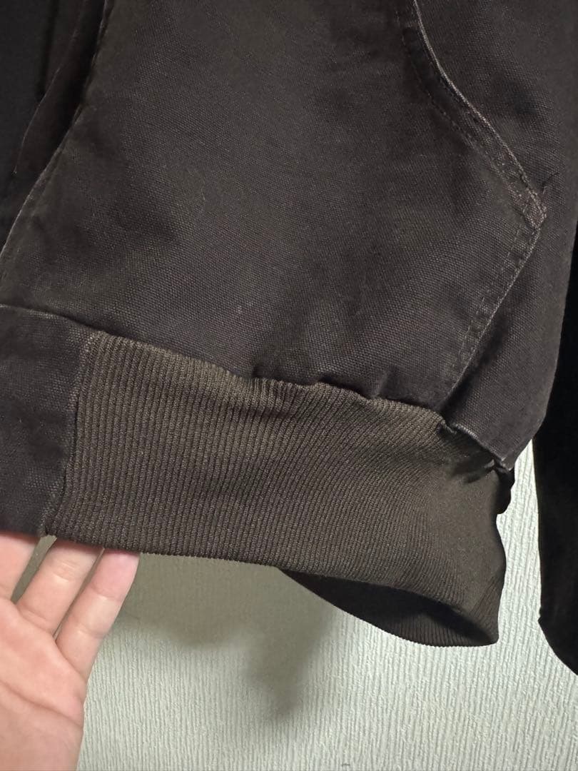 carhartt アクティブジャケット　ダークブラウン