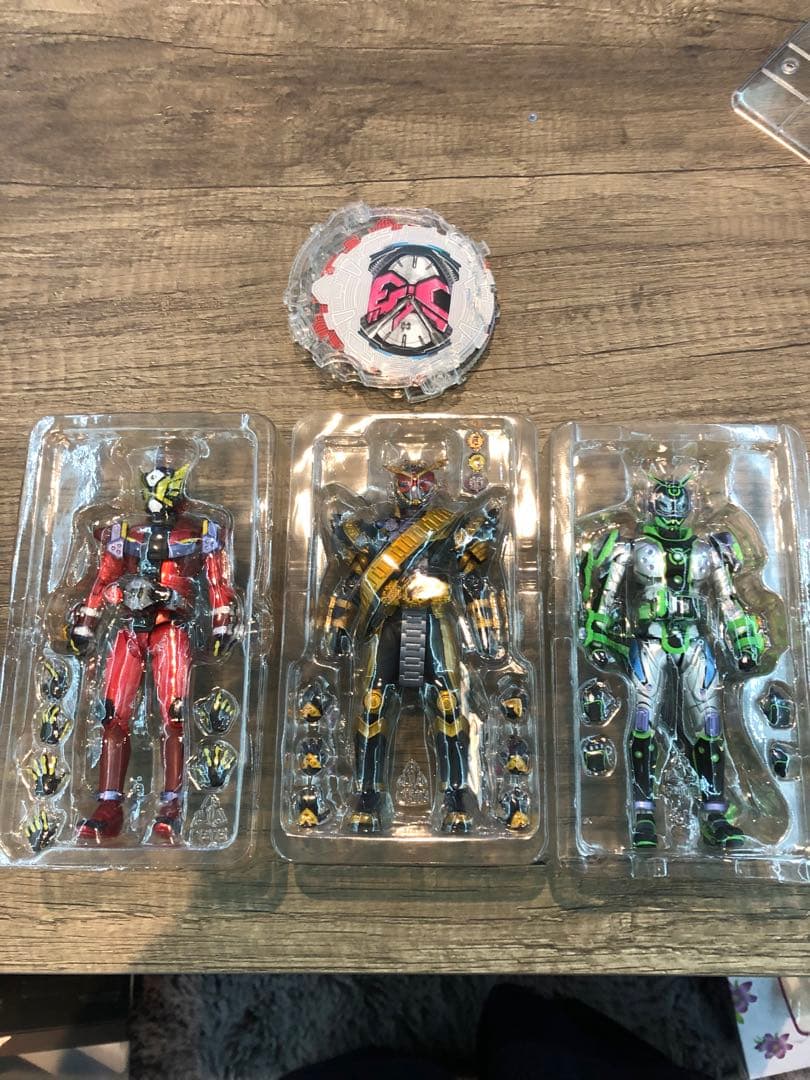 フィギュアーツ　仮面ライダー　ジオウ　オーマジオウ　ゲイツ　ウォズ　3体セット