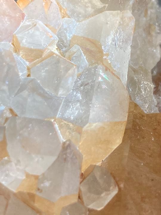 2つのイシス❁⃘*.゜タンジェリンクォーツ　クラスター  レインボー　原石