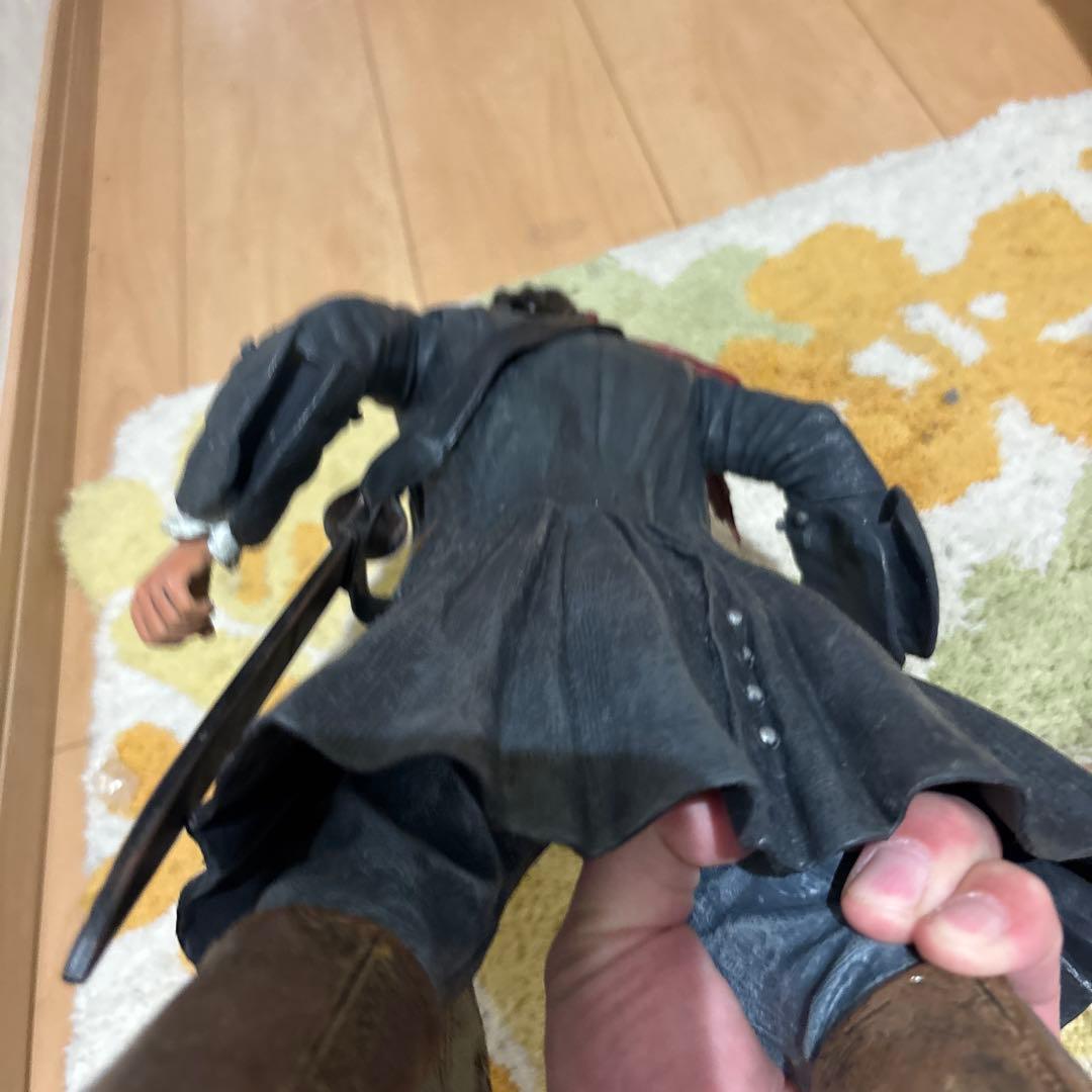 パイレーツ・オブ・カリビアン　ジャック・スパロウ　特大フィギュア