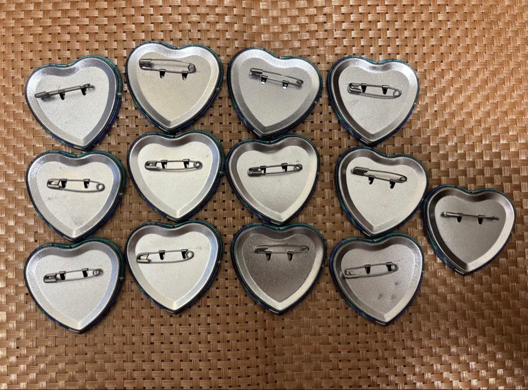 朔間凛月 ハート缶バッジ 願望