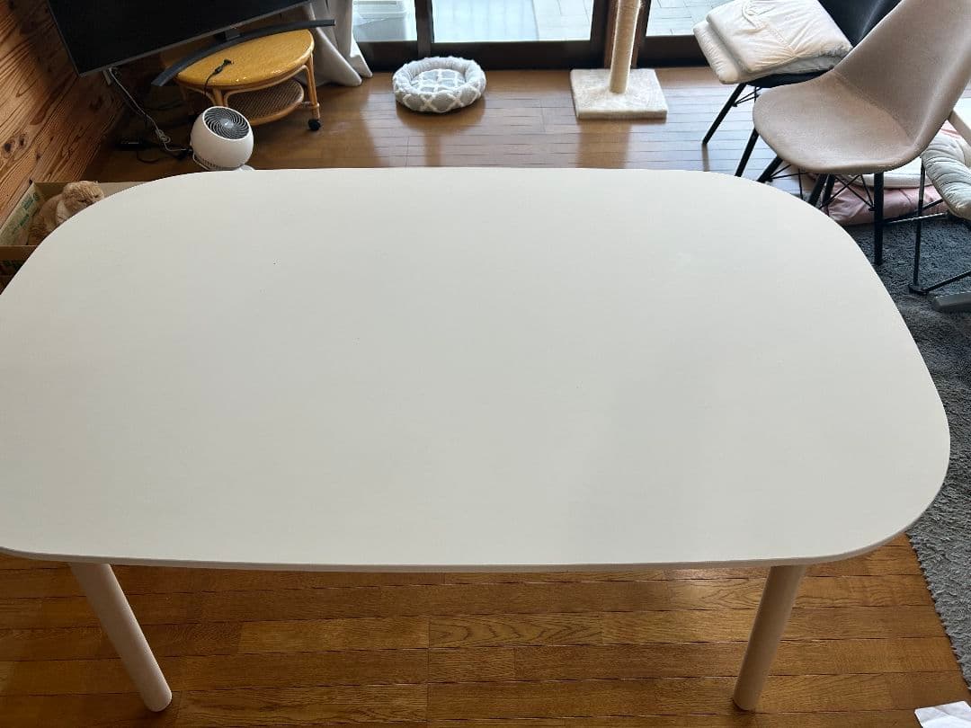 ダイニングテーブル IKEA