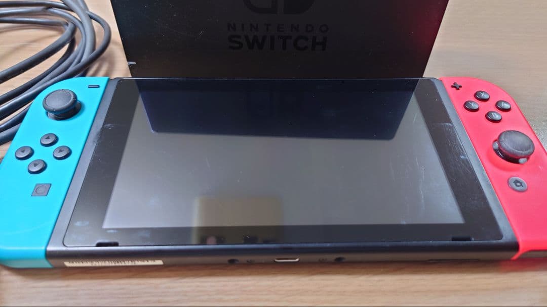 NINTENDO Switch 2018年製　ジャンク扱い