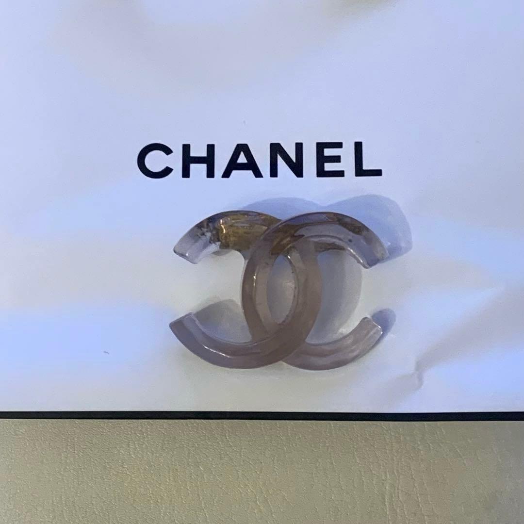 CHANEL シャネル　ブローチ　ココマーク　CCロゴ　人気　ヴィンテージ