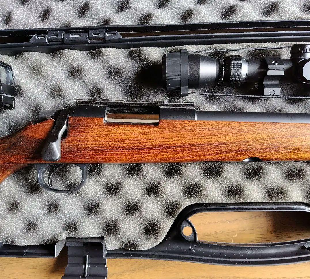 東京マルイ製　VSR-10 Gスペック　 木製銃床 、スコープ、ドットサイト付き