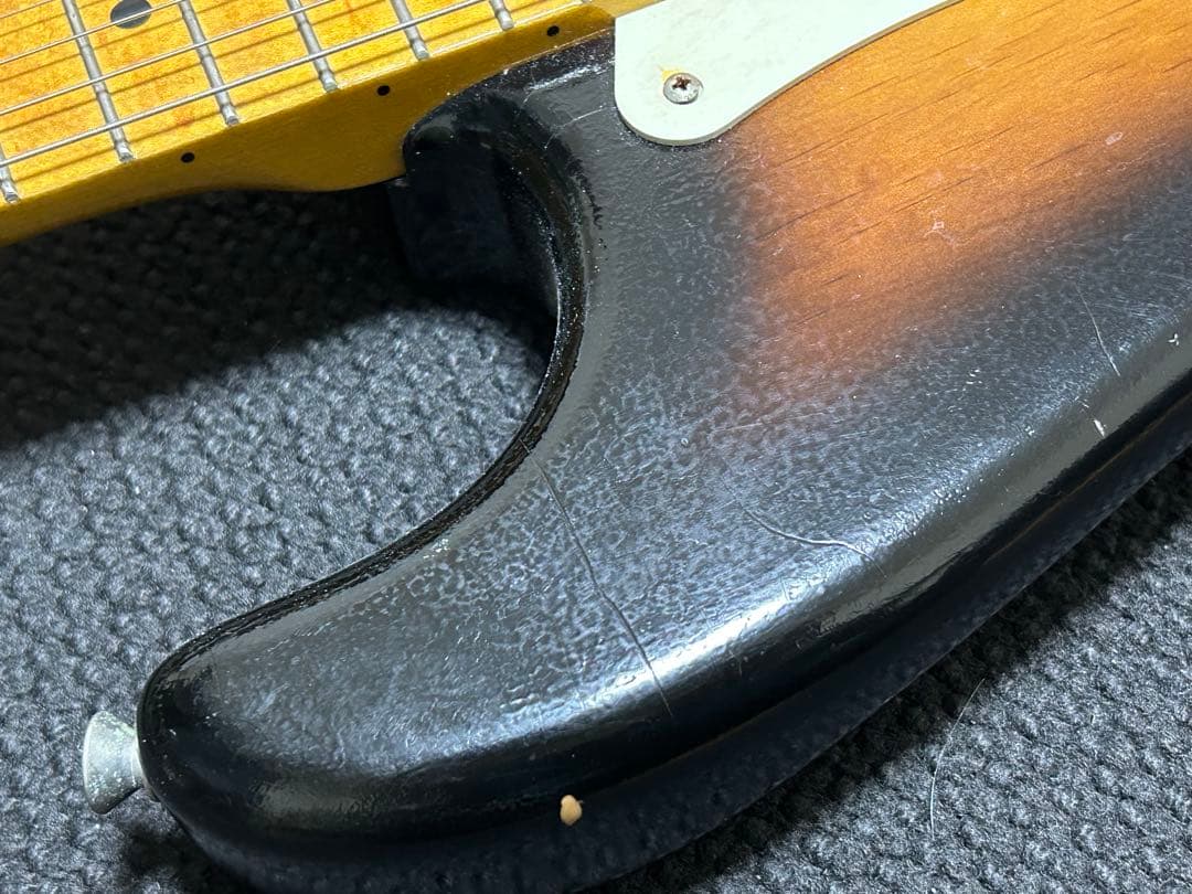 fender japan st57-VSP 雰囲気イケメン　ケース付き
