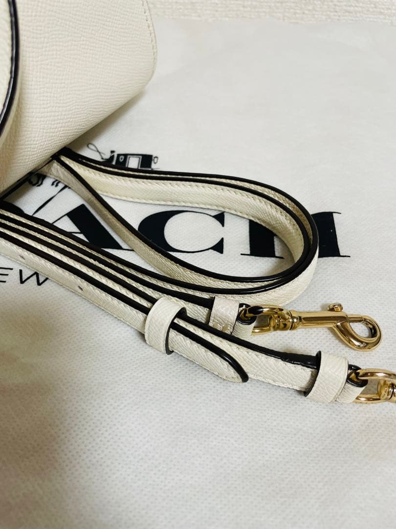 R*T様 ❤️COACH ❤️ コーチホワイトレザー ショルダーバッグ