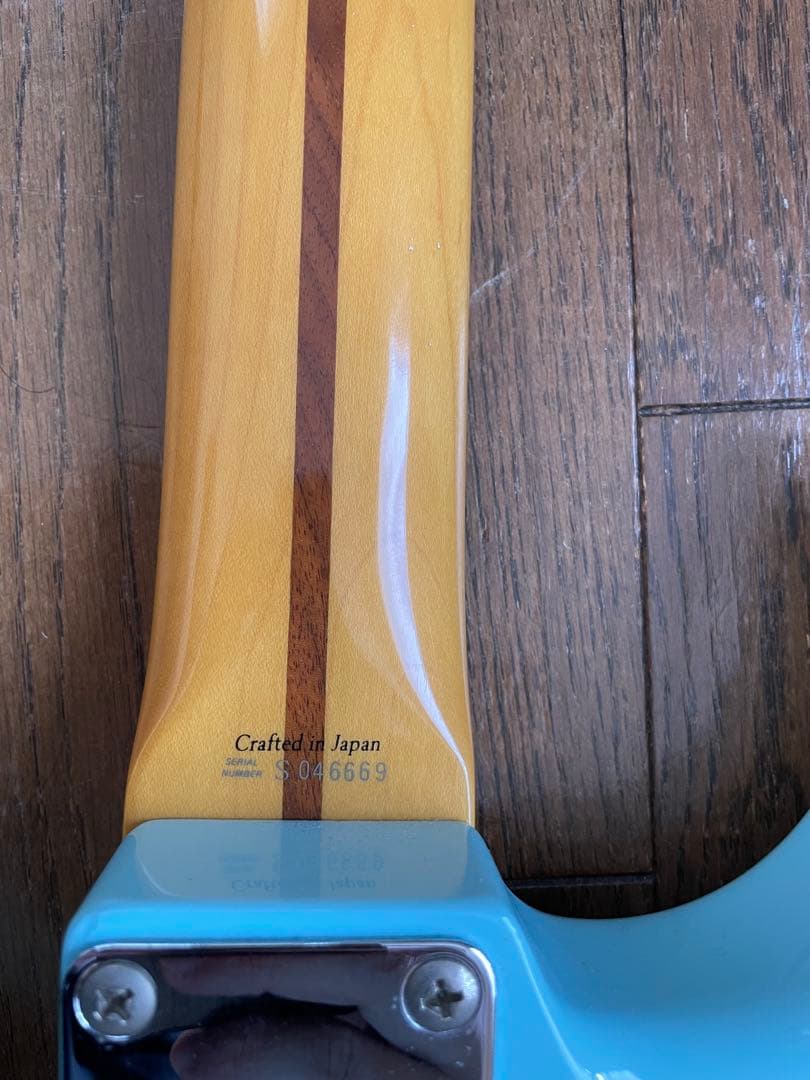 Fender Japan ストラトキャスター Daphne Blue