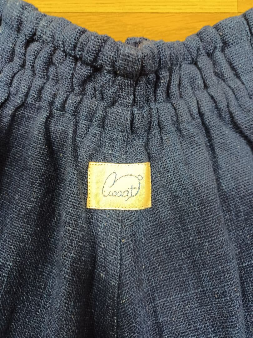 うさとの服　モモンガパンツ　藍染め　手織り