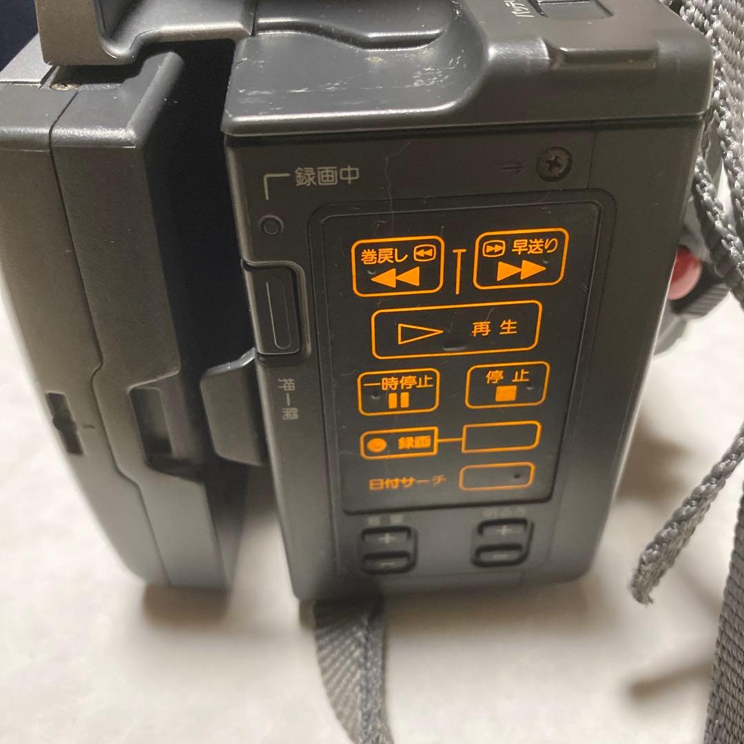 SONY VideoHi8Handycam CCD-TRV90 ①