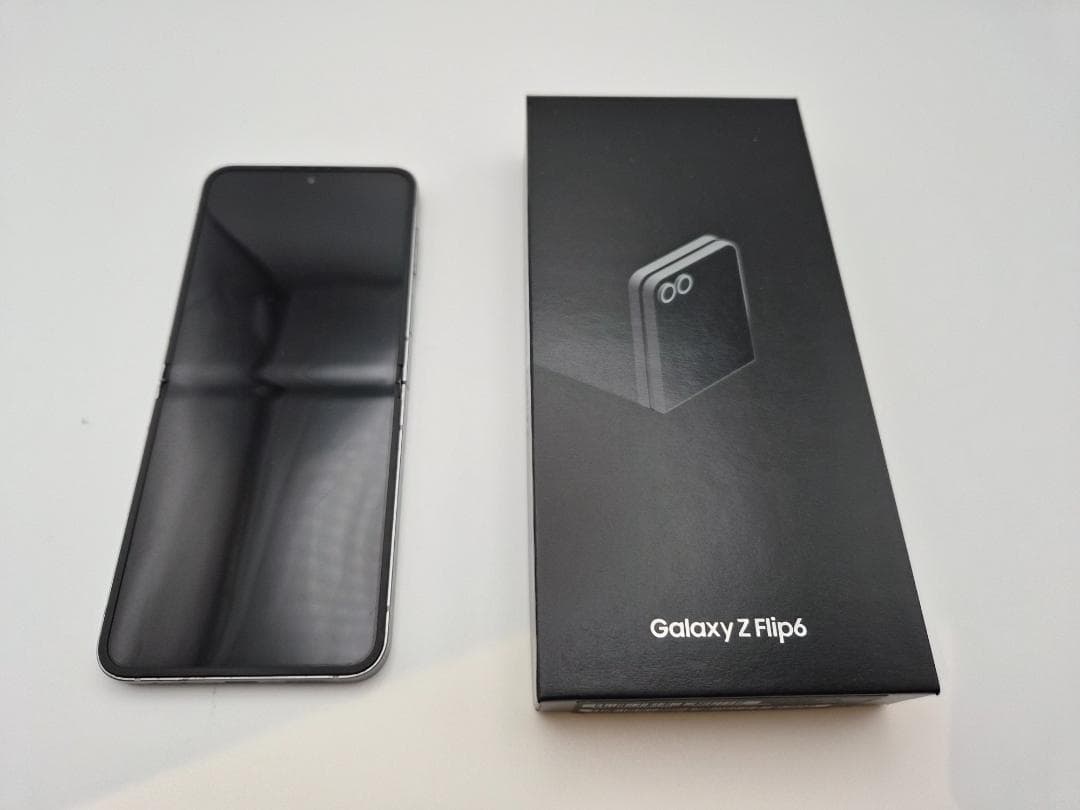 Samsung Galaxy Z Flip6 本体