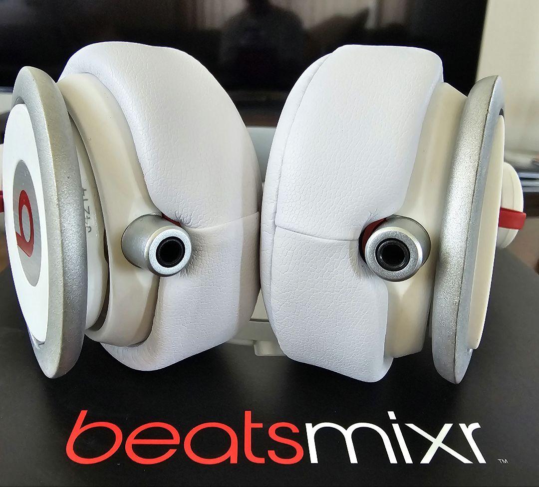 【中古】beats mixr ヘッドフォン　イヤーパッド交換済み