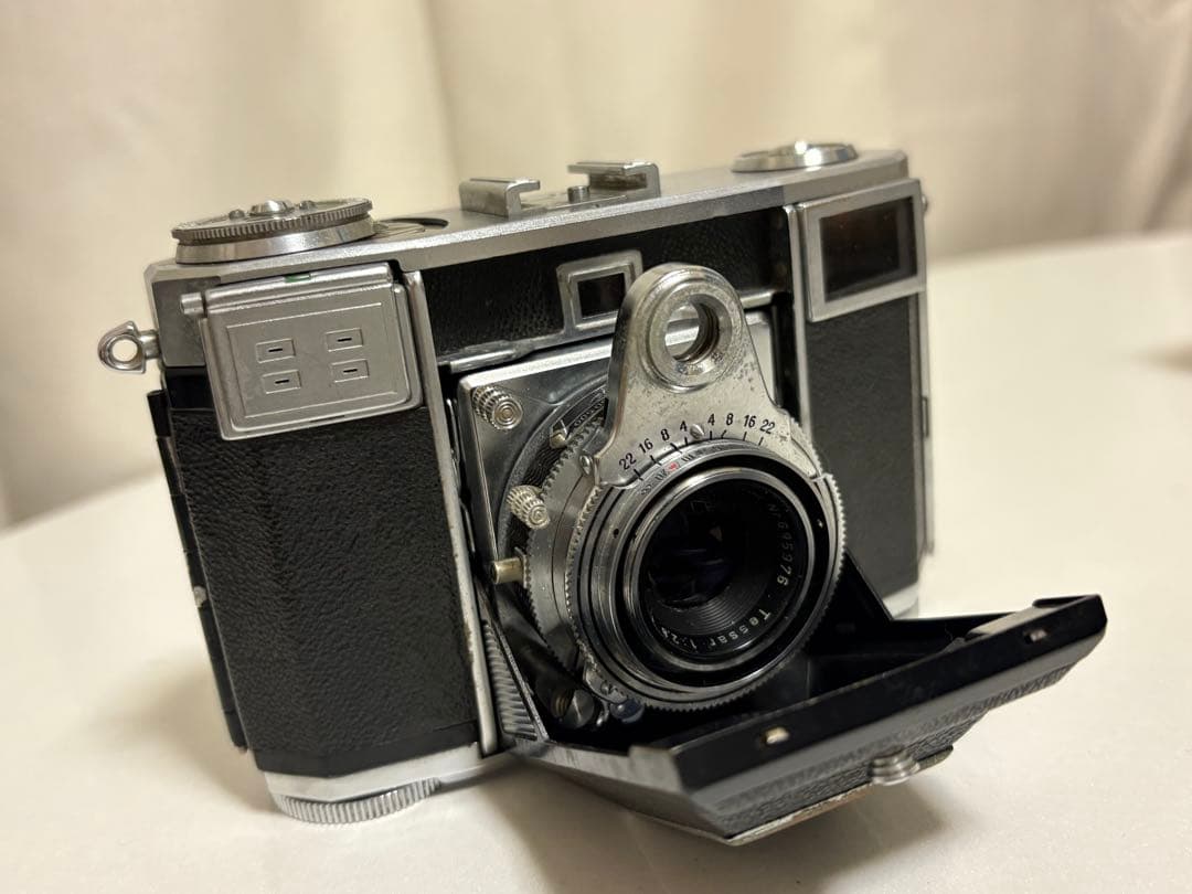 Zeiss Ikon 折りたたみ式フィルムカメラ