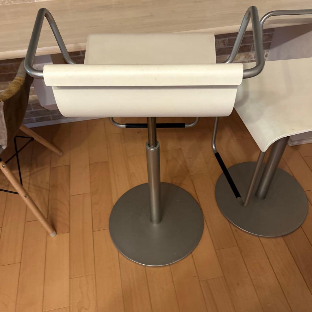 カウンターチェア 2脚セット　高級スツール　バーカウンター　大塚家具　直接取引