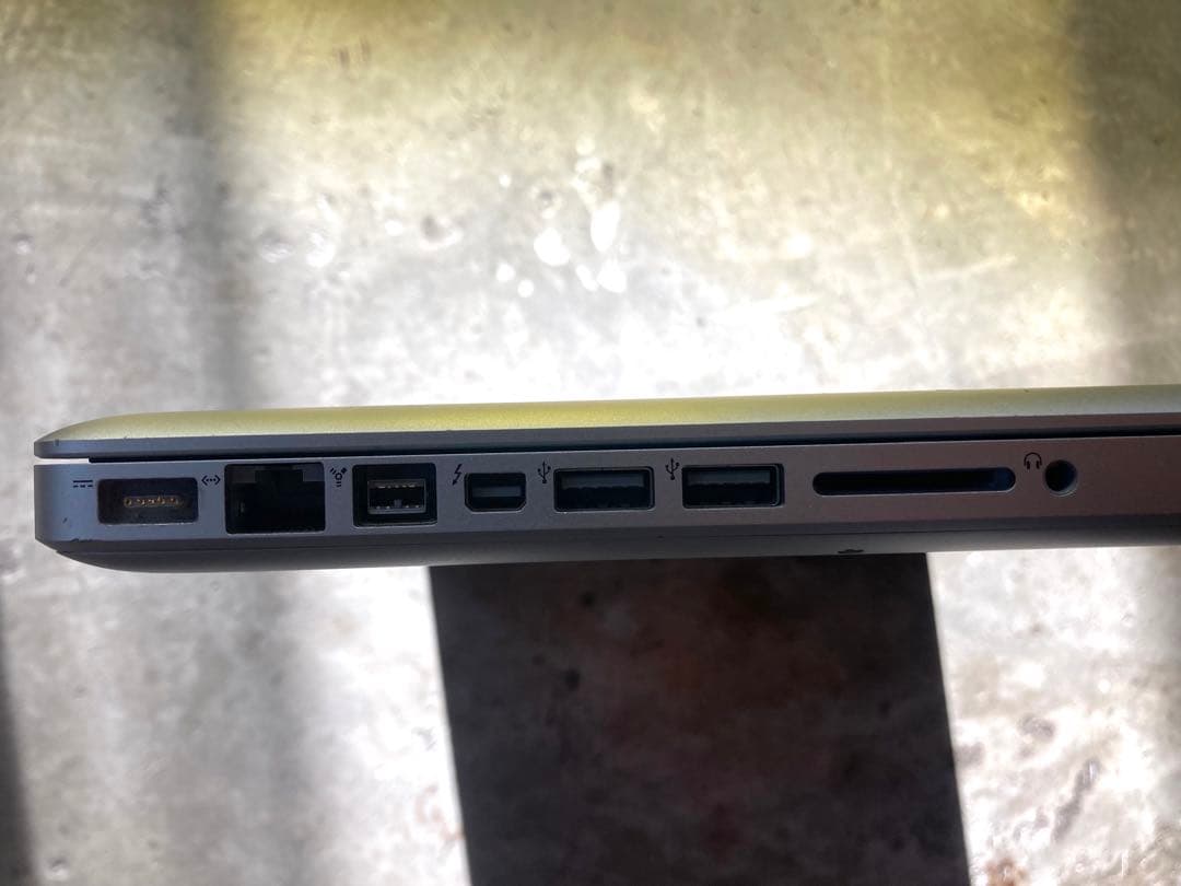 MacBook本体 MacBookPro 13 Mid 2012 A1278