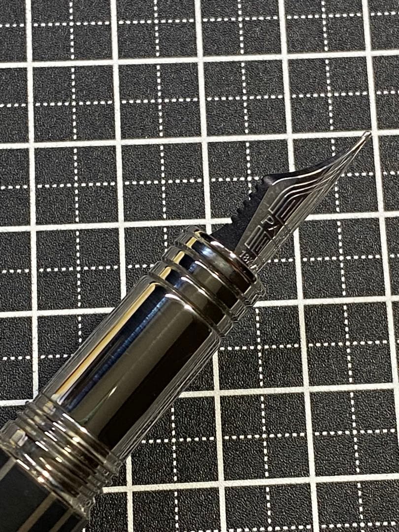 PARKER PRIMIER BLACK-CISELER CT 万年筆　字幅M
