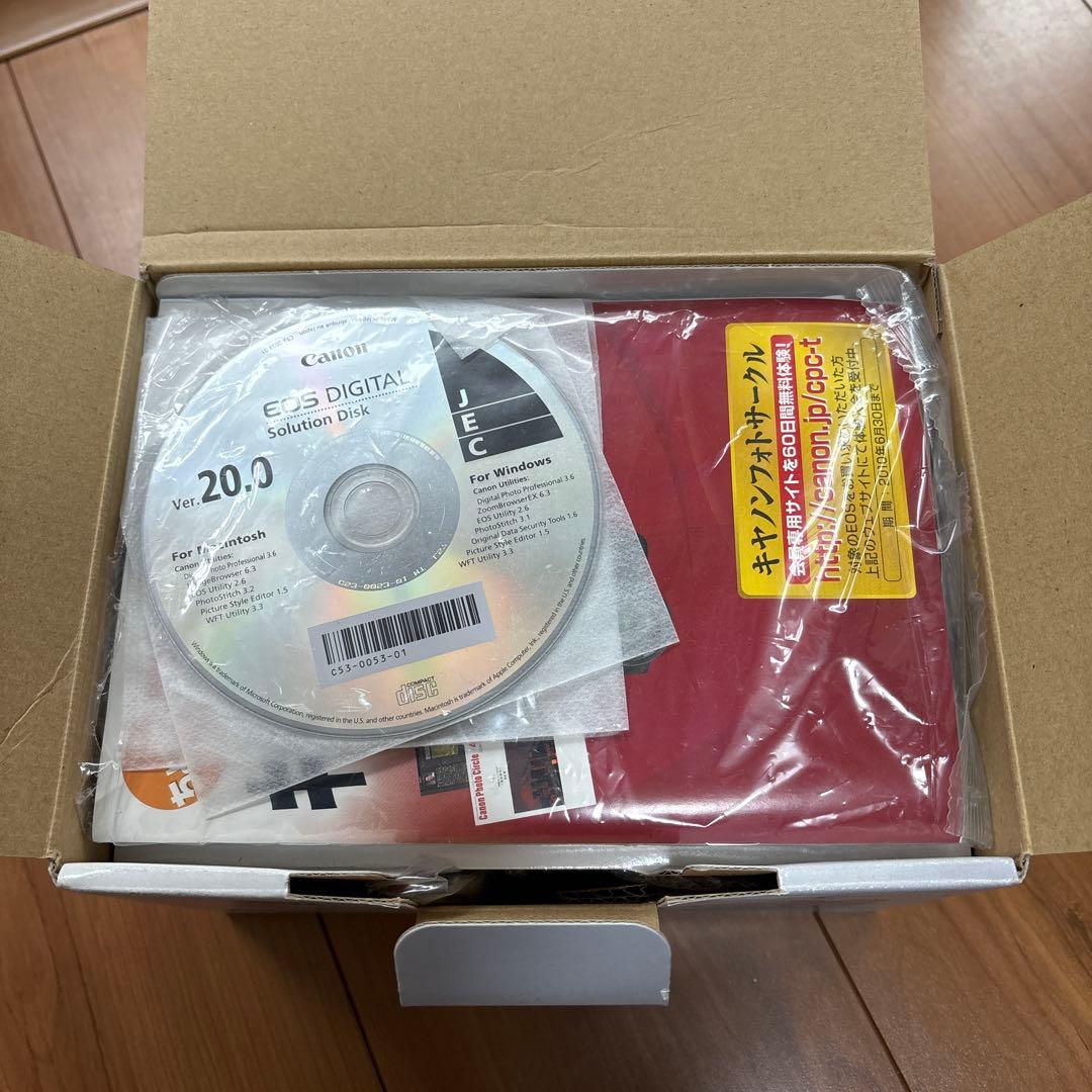 Canon EOS Kiss X3 デジタル一眼レフ