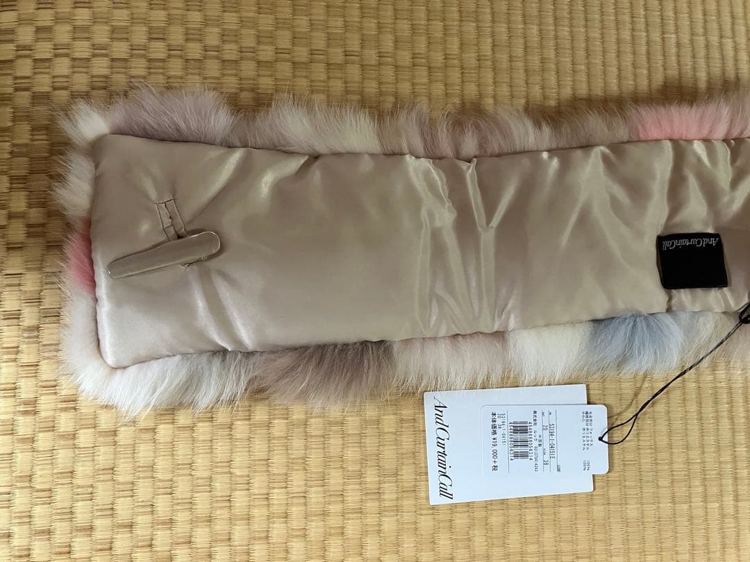 And Curtain Call ファーマフラー　フォックス