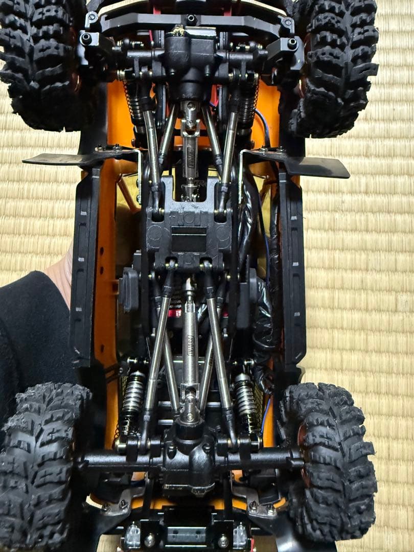 あんたバカァ！？このイケてるブロンコいつ買うのよ？！ もう値下げしないんだから！