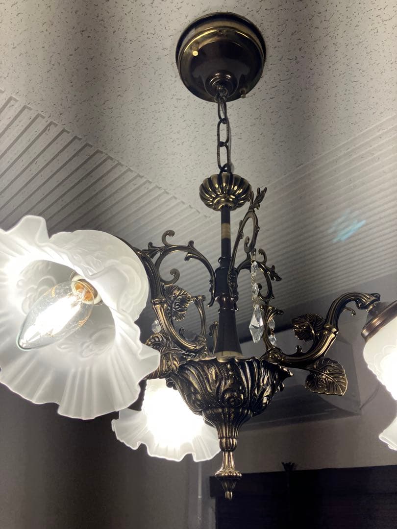 【6/15まで値下げ】スペインハンドメイド/クリスタルドロップ3灯 シャンデリア