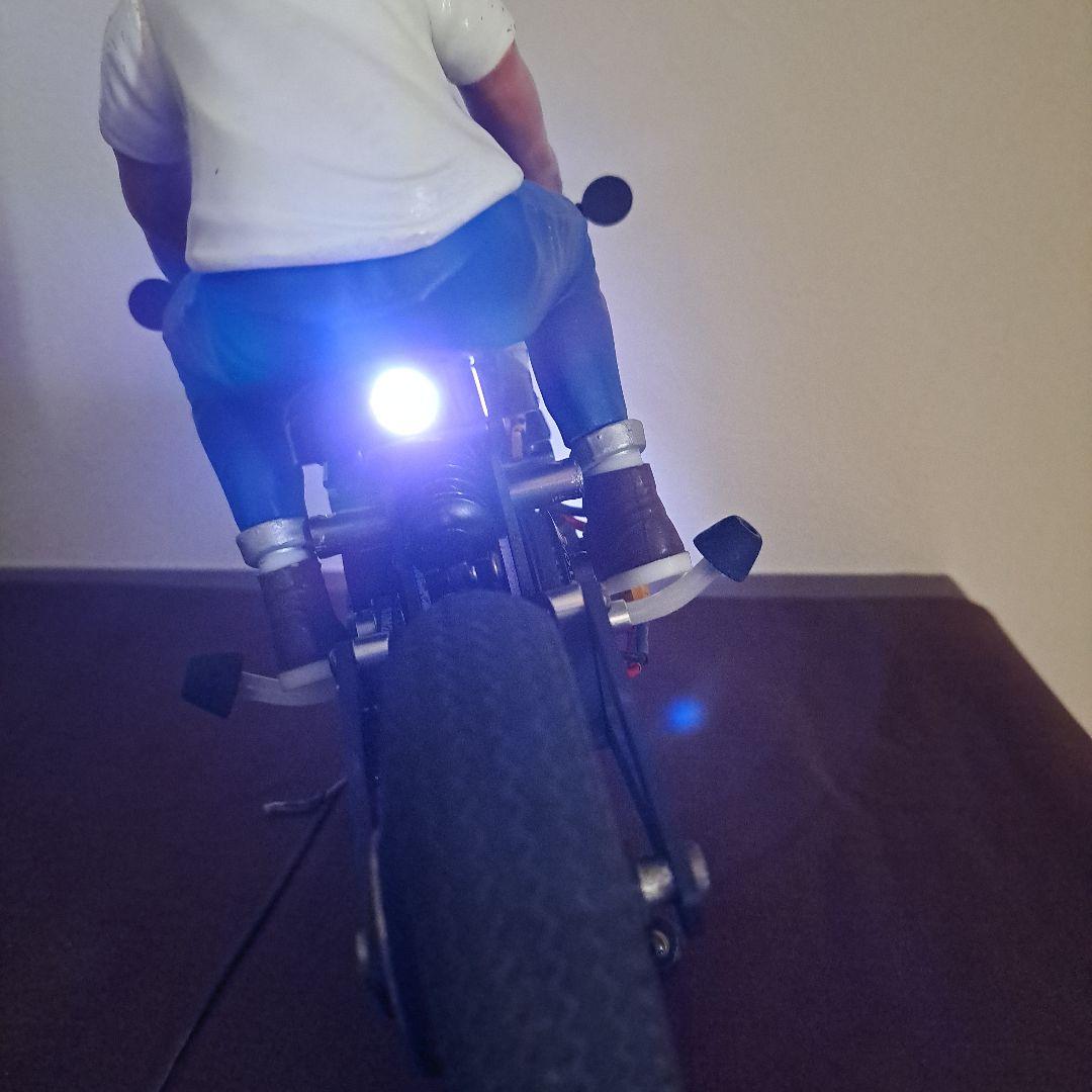 カフェレーサー 1/8スケール フィギュア付き