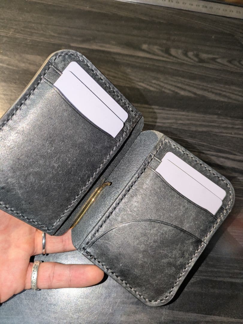 イタリアンレザー マネークリップ式 コンパクト財布 ウォレット 本革 総手縫い