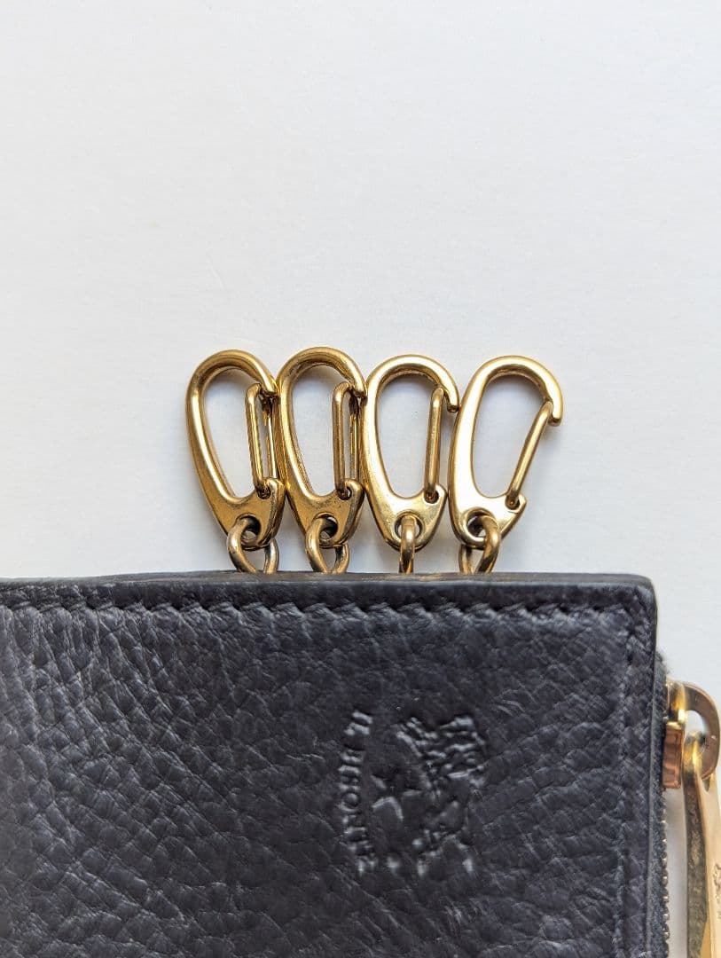 イルビゾンテ キーケース パース ブラック 男女兼用