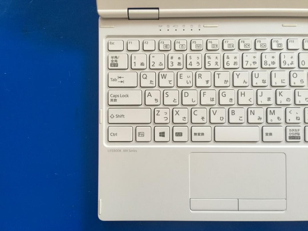 富士通 MH35/D2 13.3型/SSD/Office2024/Win11