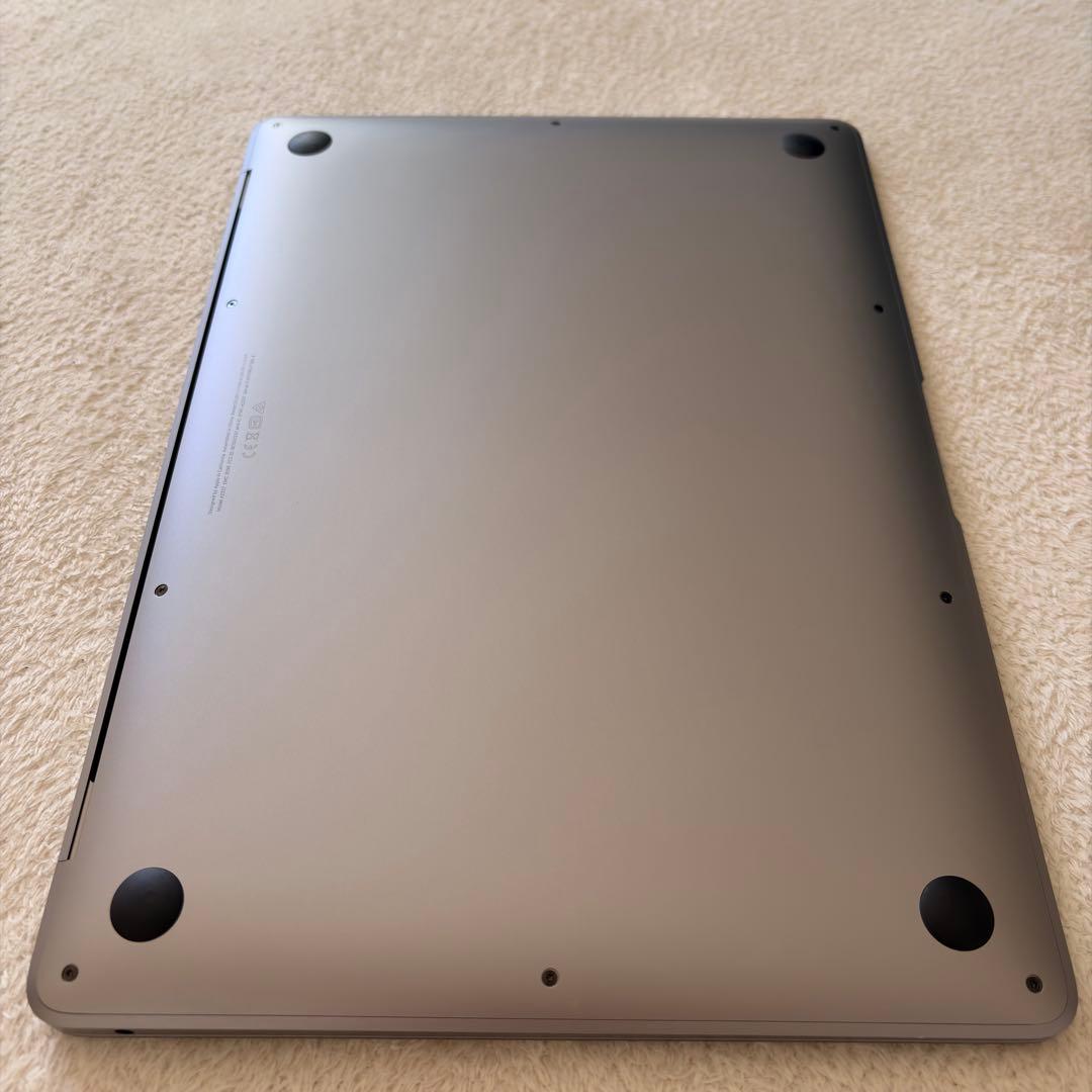 MacBook Air M1 スペースグレイ