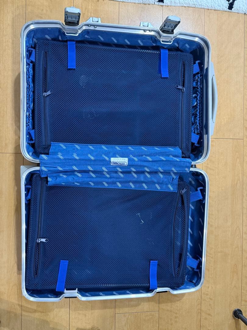 RIMOWA シルバーインテグラル