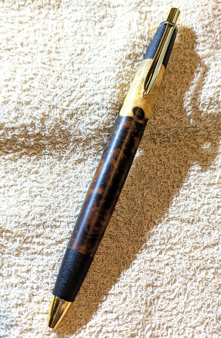 木軸ペン　ボナンペン　デザートアイアンウッド　瘤杢源平　シャープペン　オーダー品