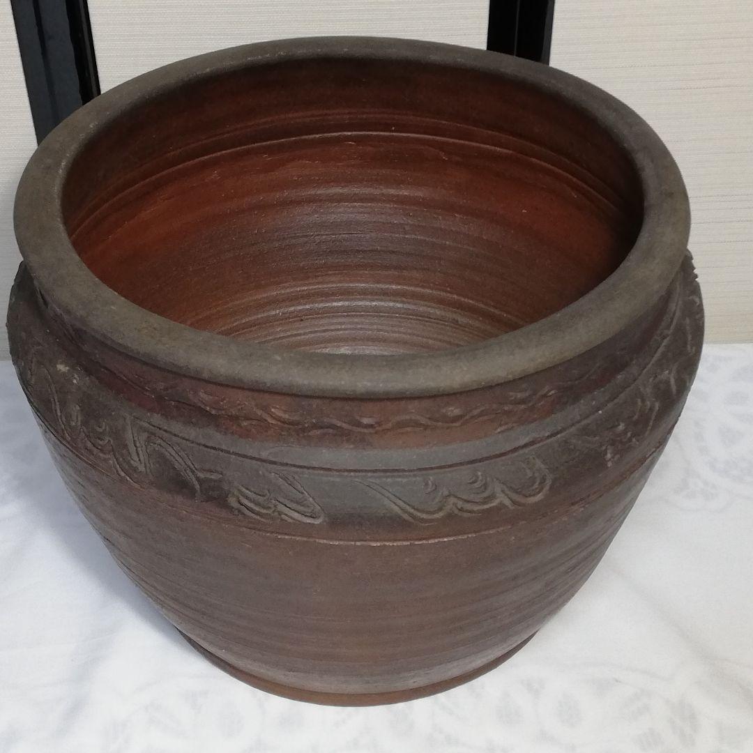 金重分銅印 備前焼 波状文火鉢 メダカ鉢 睡蓮鉢 金魚鉢 容器 水槽 工芸品